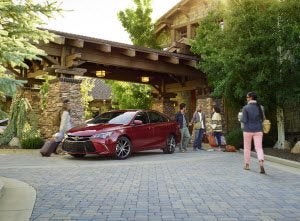 toyota camry vs toyota corolla