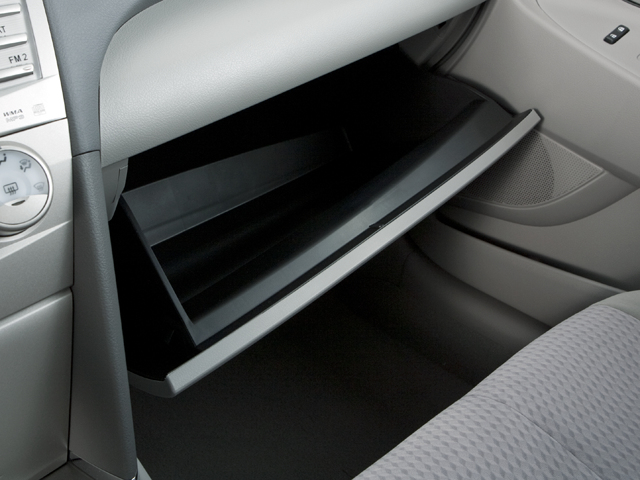 2011 Toyota Camry LE FWD