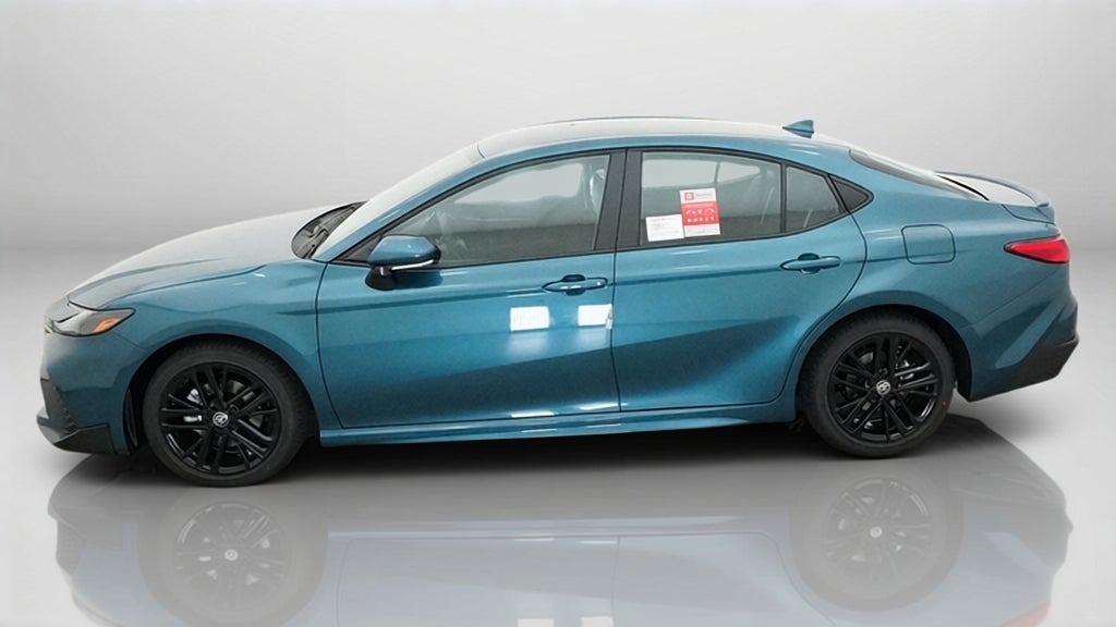 2026 Toyota Camry SE Front-Wheel Drive