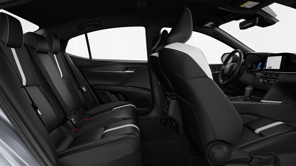 2026 Toyota Camry SE Front-Wheel Drive
