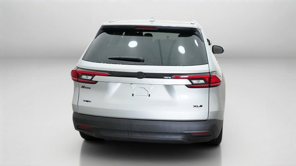 2026 Toyota Grand Highlander Hybrid Hybrid XLE Front-Wheel Drive