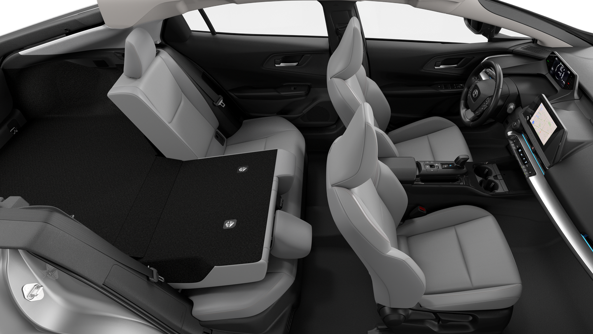 2027 Toyota Prius XLE Front-Wheel Drive
