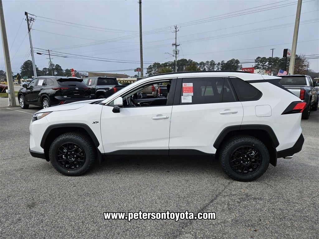 2025 Toyota RAV4 XLE