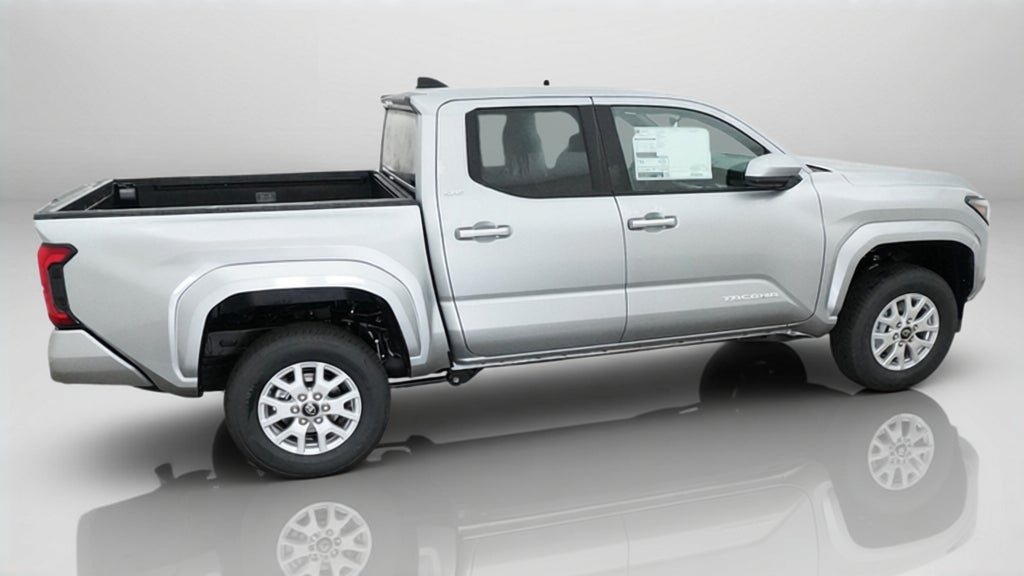 2026 Toyota Tacoma SR5 RWD