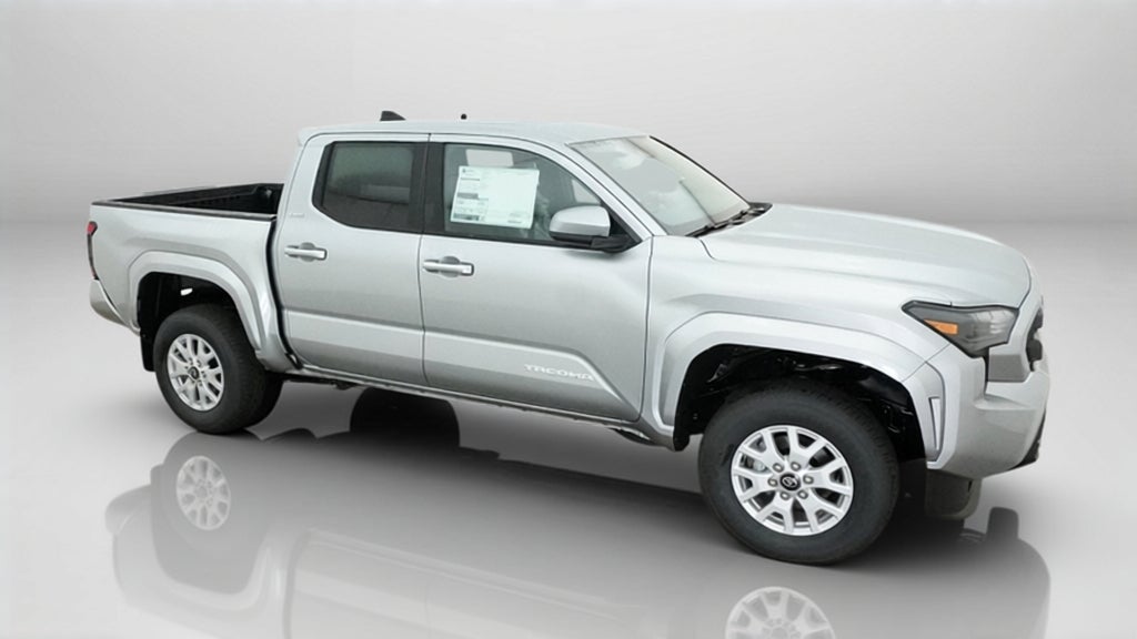 2026 Toyota Tacoma SR5 RWD