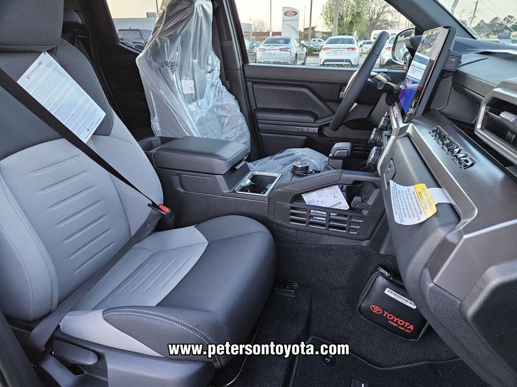 2025 Toyota Tacoma Hybrid TRD Sport