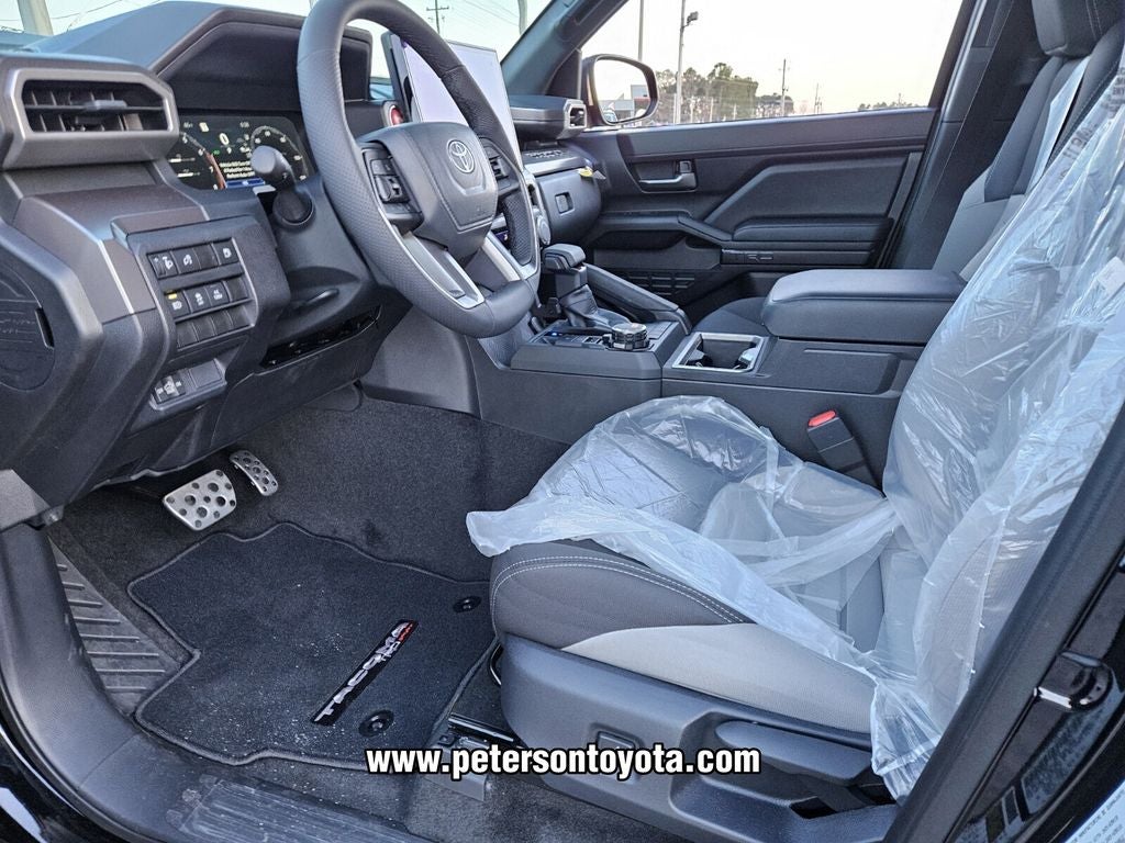 2025 Toyota Tacoma Hybrid TRD Sport