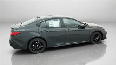 2026 Toyota Camry SE FWD