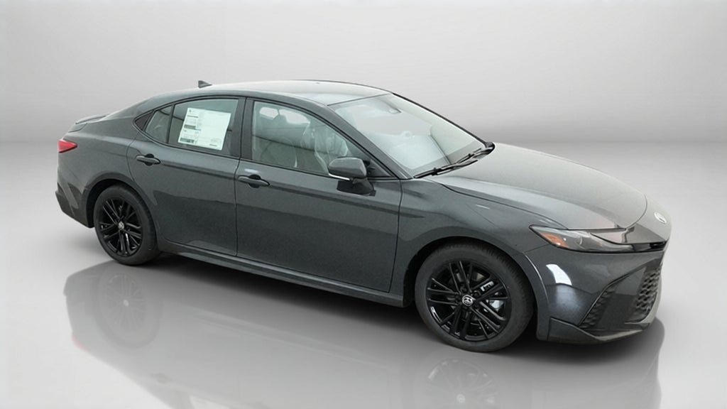 2026 Toyota Camry SE FWD