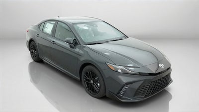 2026 Toyota Camry SE FWD