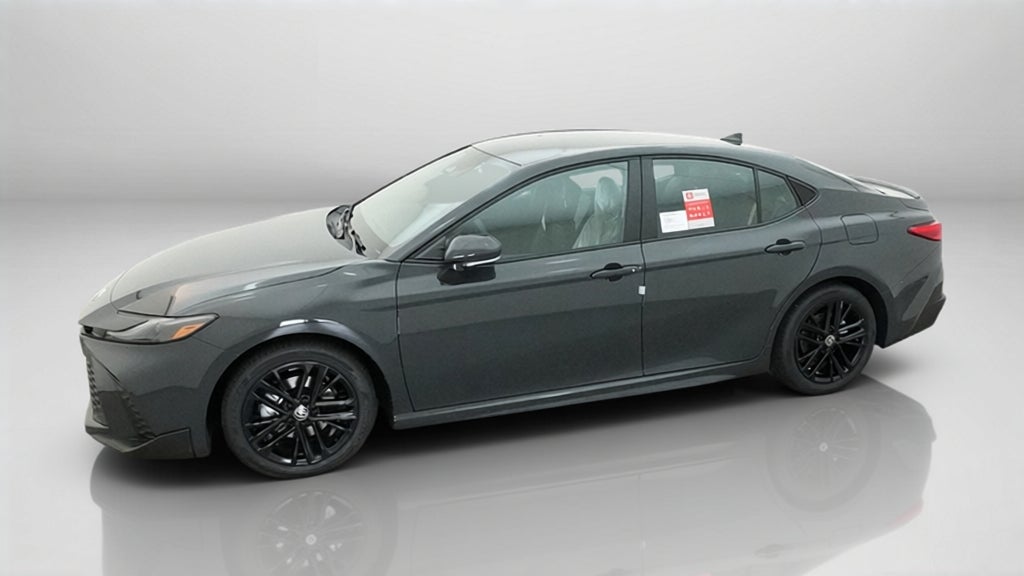 2026 Toyota Camry SE FWD