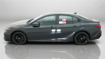 2026 Toyota Camry SE FWD