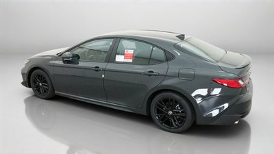 2026 Toyota Camry SE FWD
