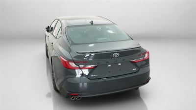 2026 Toyota Camry SE FWD