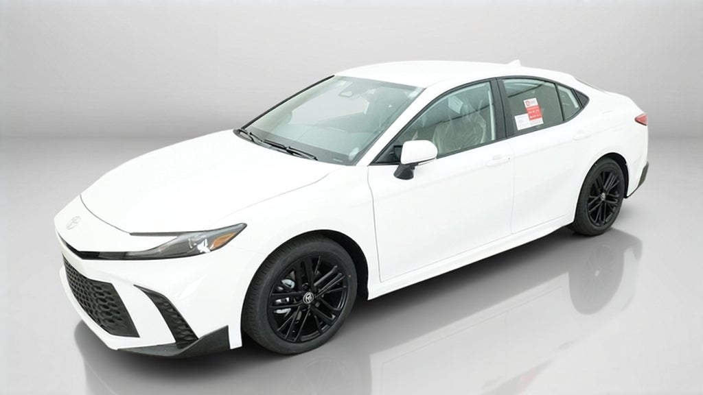 2026 Toyota Camry SE FWD