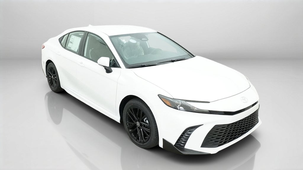 2026 Toyota Camry SE FWD
