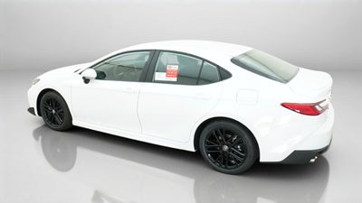 2026 Toyota Camry SE FWD