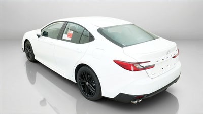 2026 Toyota Camry SE FWD
