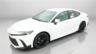 2026 Toyota Camry SE FWD