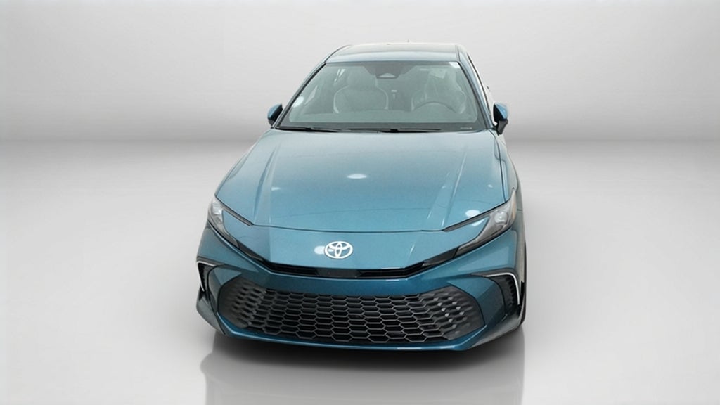 2026 Toyota Camry SE FWD