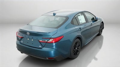 2026 Toyota Camry SE FWD