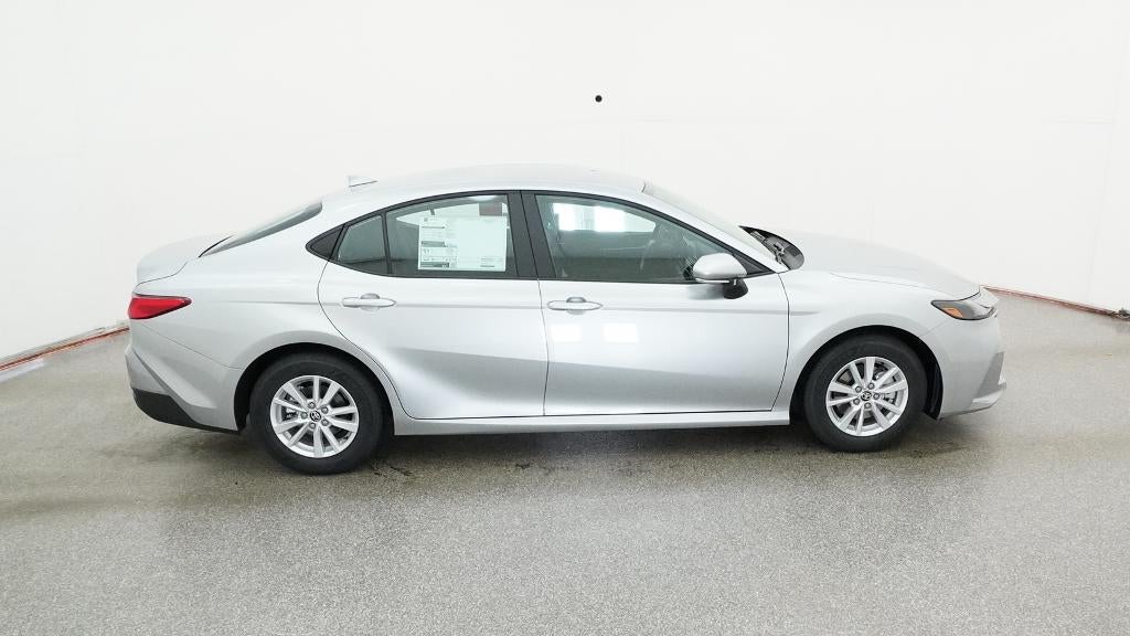 2026 Toyota Camry LE FWD