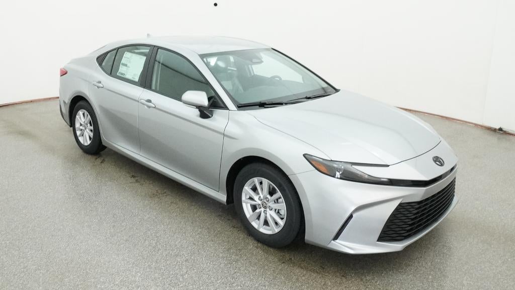 2026 Toyota Camry LE FWD