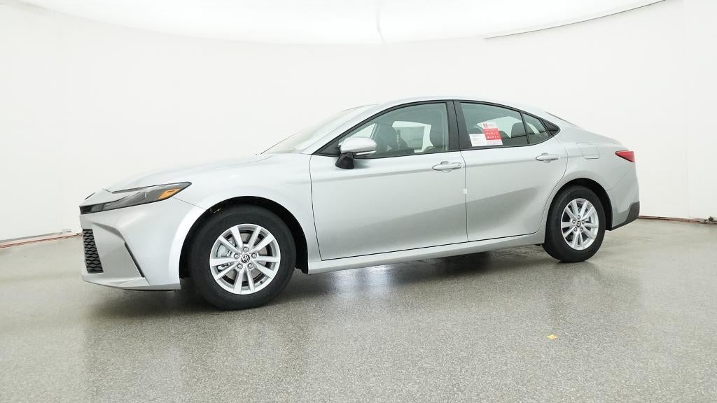 2026 Toyota Camry LE FWD
