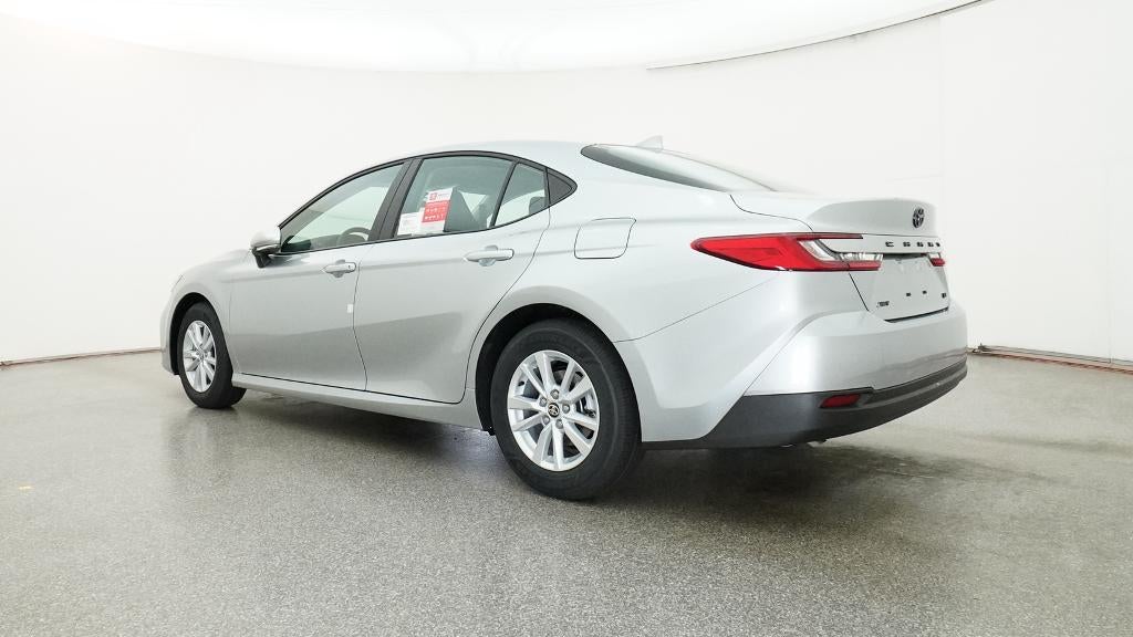 2026 Toyota Camry LE FWD