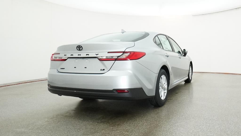 2026 Toyota Camry LE FWD