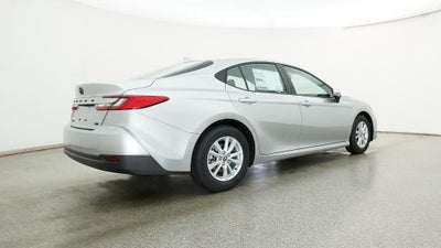 2026 Toyota Camry LE FWD