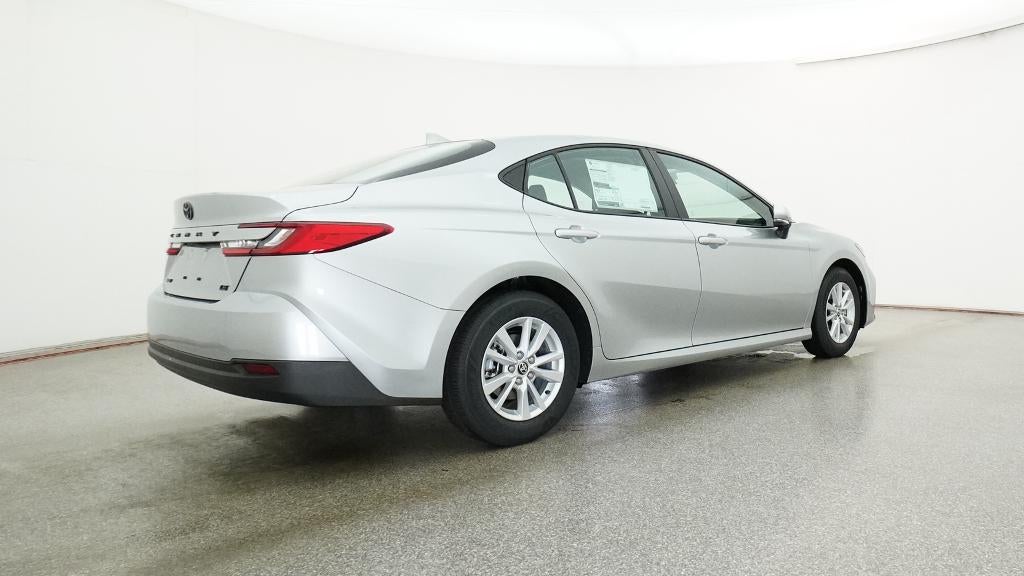2026 Toyota Camry LE FWD