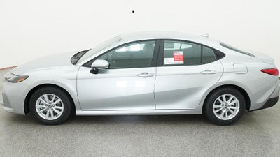 2026 Toyota Camry LE FWD