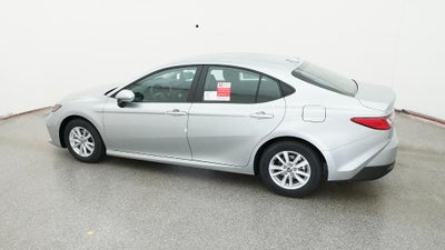 2026 Toyota Camry LE FWD