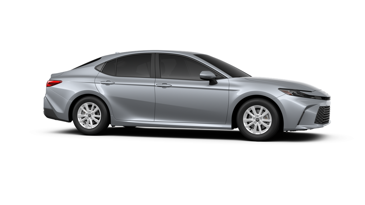 2026 Toyota Camry LE FWD