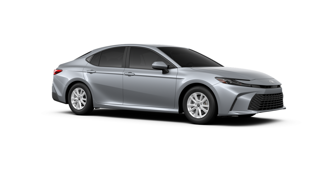 2026 Toyota Camry LE FWD