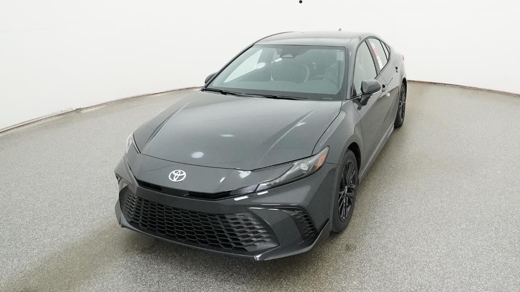 2026 Toyota Camry SE FWD