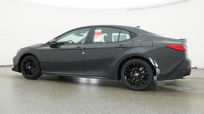 2026 Toyota Camry SE FWD