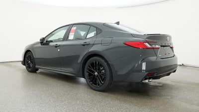 2026 Toyota Camry SE FWD