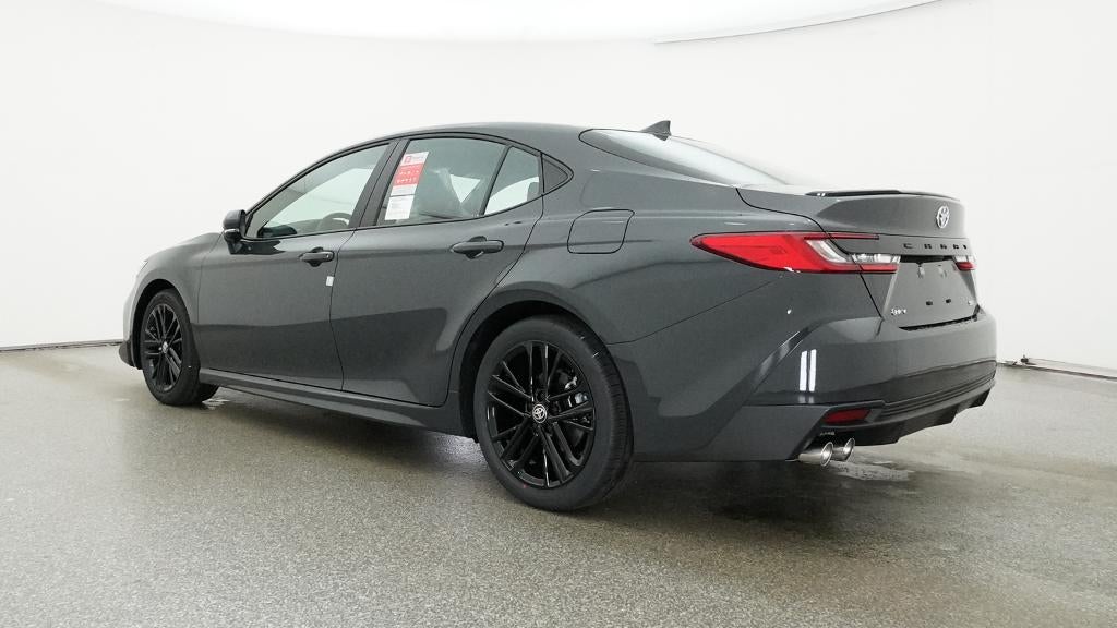 2026 Toyota Camry SE FWD