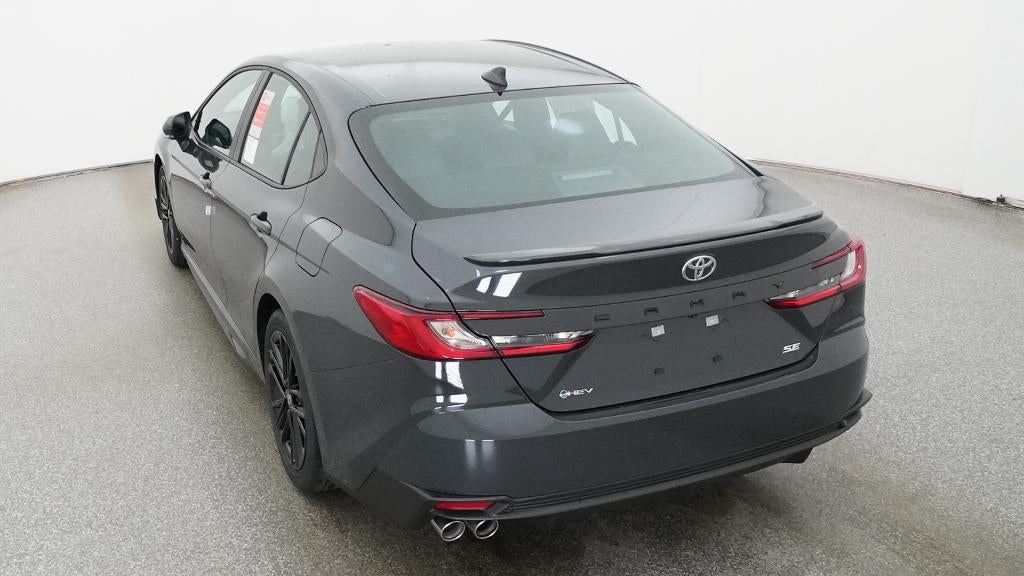 2026 Toyota Camry SE FWD
