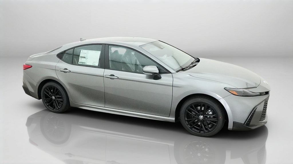 2027 Toyota Camry SE FWD