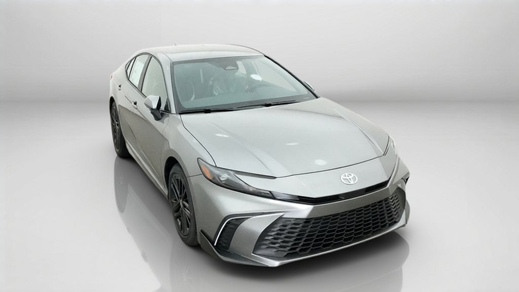 2027 Toyota Camry SE FWD