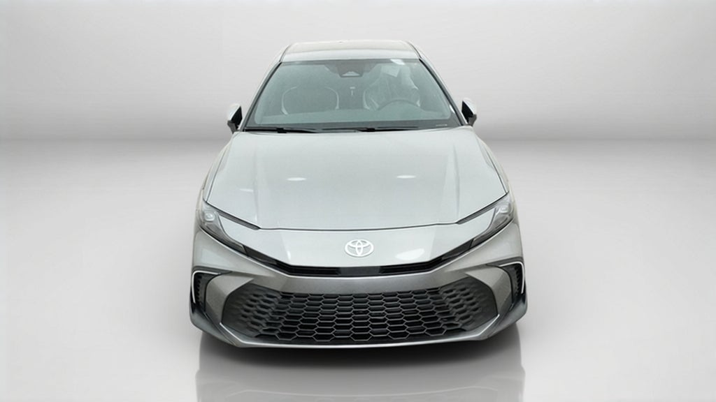 2027 Toyota Camry SE FWD