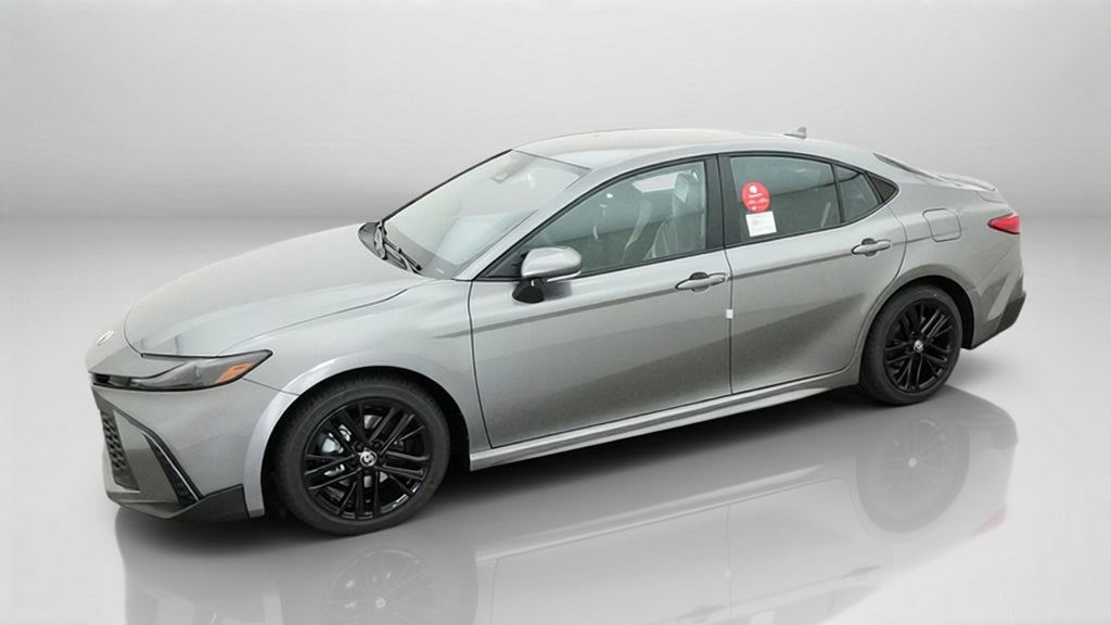 2027 Toyota Camry SE FWD