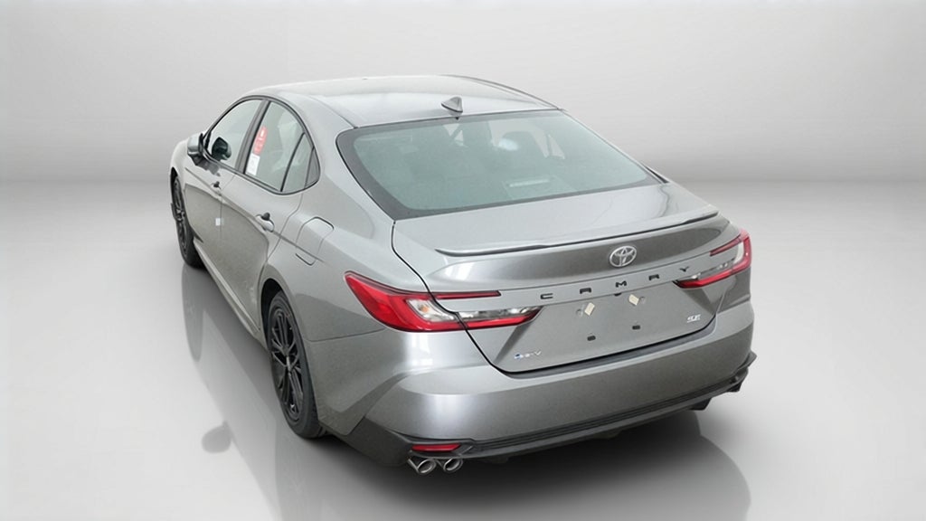 2027 Toyota Camry SE FWD
