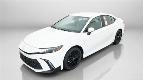2026 Toyota Camry SE FWD