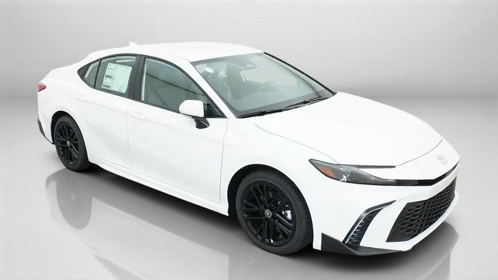 2026 Toyota Camry SE FWD