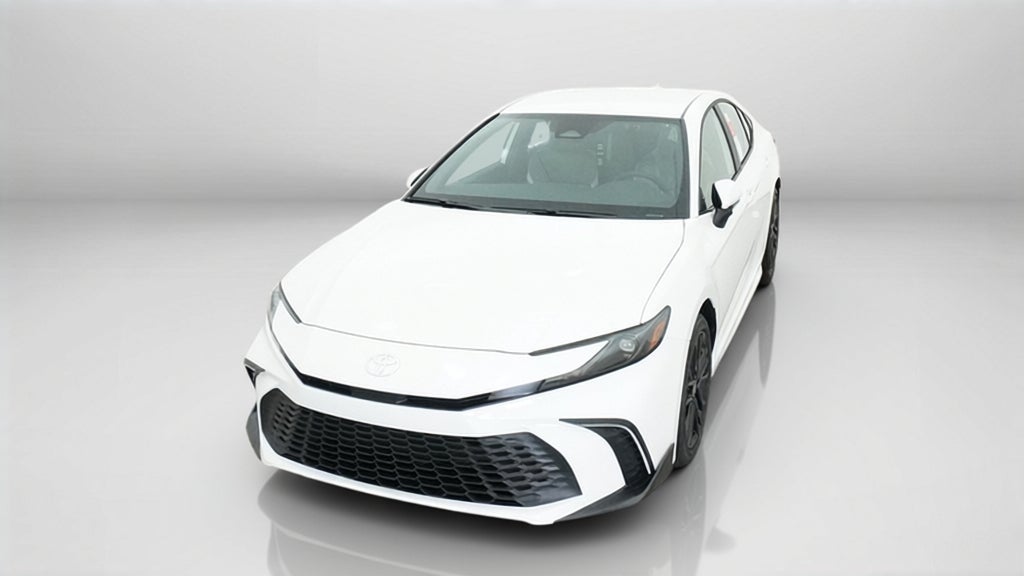 2026 Toyota Camry SE FWD