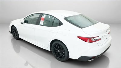 2026 Toyota Camry SE FWD